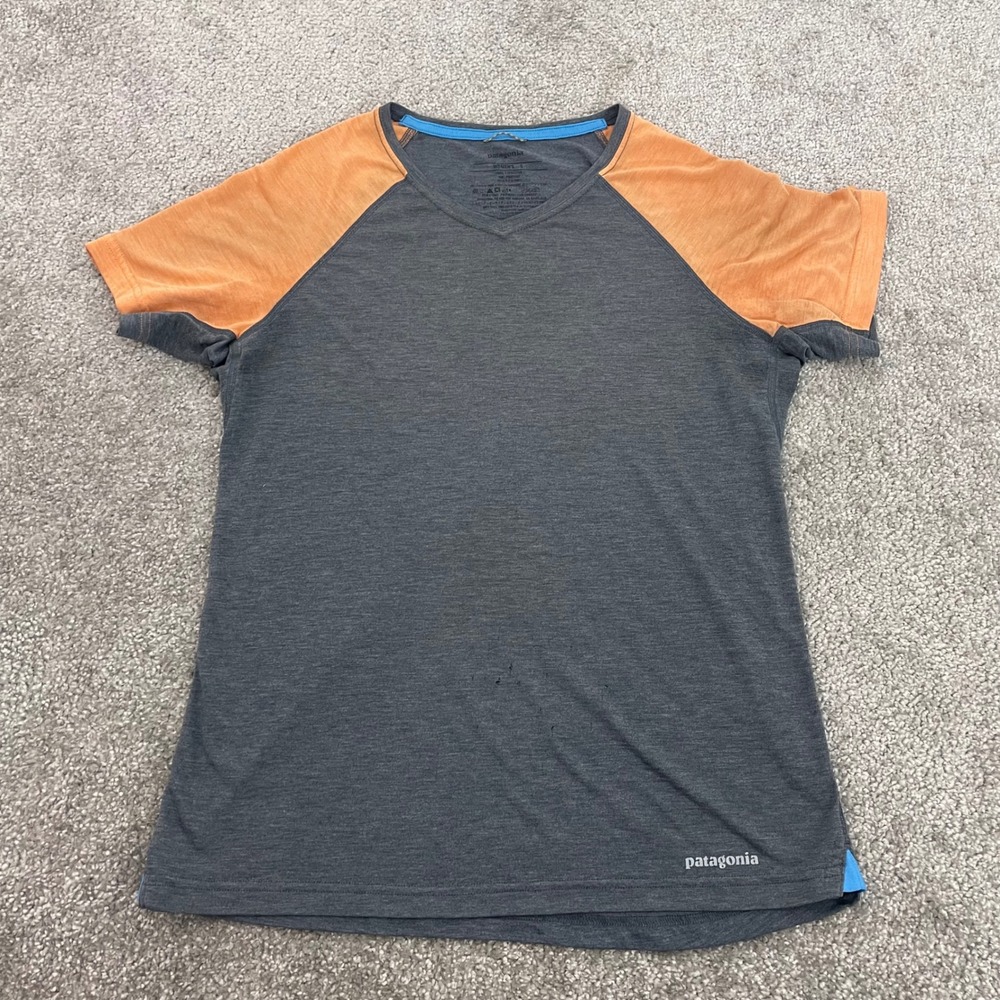 Patagonia T Shirt Womens Small Grey Orange Raglan Outdoor Lightweight